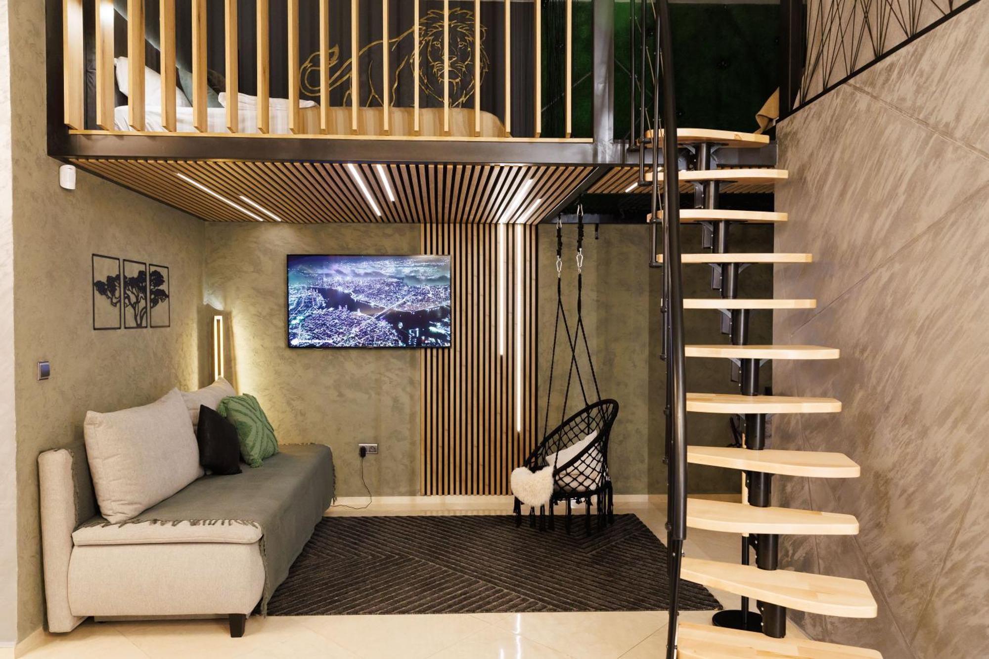 Leo Apartment Suite & Private Spa Zone - Old City Братислава Екстериор снимка